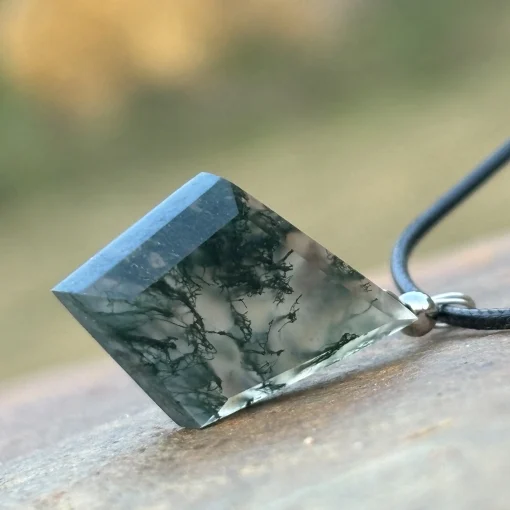moss agate pendant