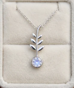 Fern Tip Moon Dew